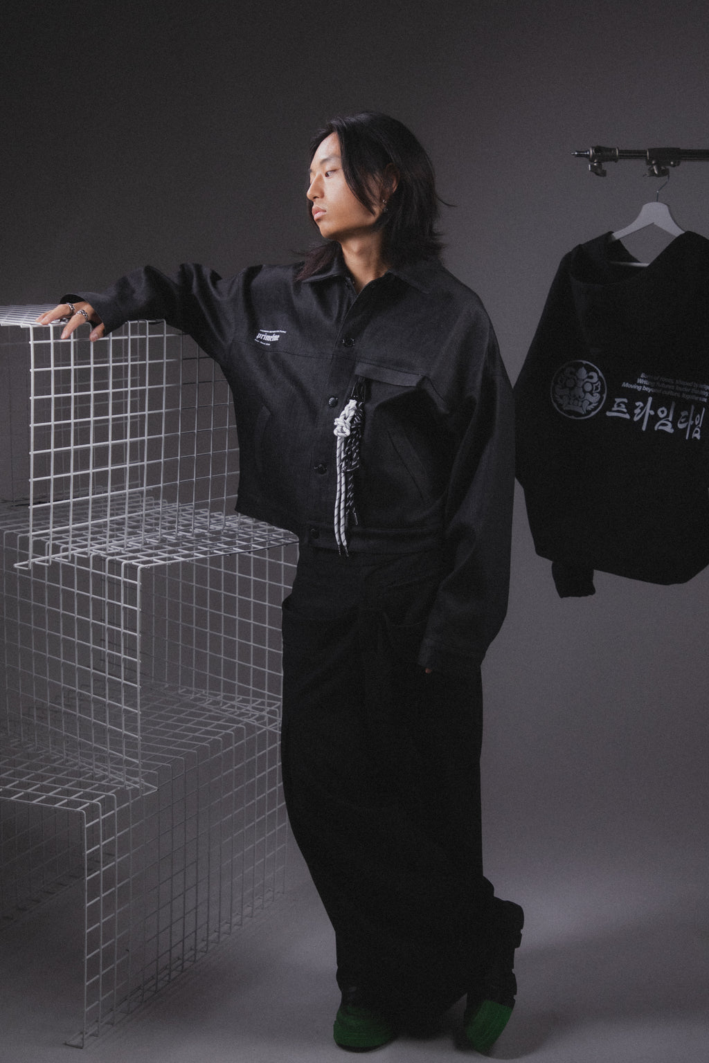 VESTE PRIMETIME: BORN OF ROOTS